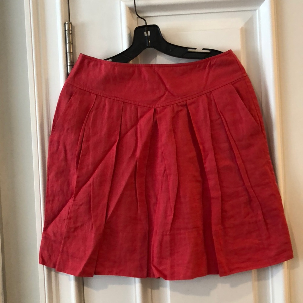 Banana republic pleated skirt